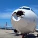Avião da Latam retorna ao Galeão após colisão com pássaro; bico da aeronave ficou destruído | Rio de Janeiro