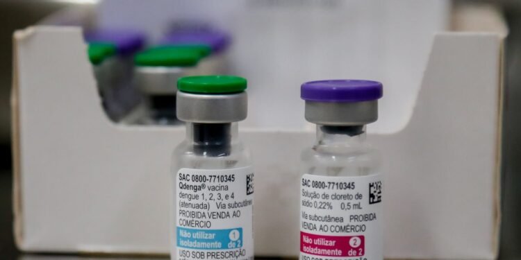 Dengue: pelo menos 11 capitais não vão ampliar faixa etária de vacina