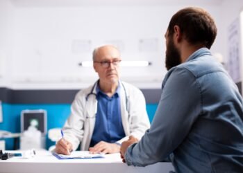 Novembro Azul: mitos sobre a saúde da próstata que ainda confundem muitos homens