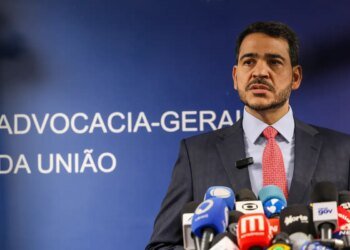 Indicação de Jorge Messias ao STF Avança com Parecer Favorável na CCJ