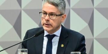CPI do Crime Organizado Recomenda Intervenção Federal na Segurança do Rio de Janeiro e Pede Indiciamentos CPI do Crime Organizado Recomenda Intervenção Federal na Segurança do Rio de Janeiro e Pede Indiciamentos