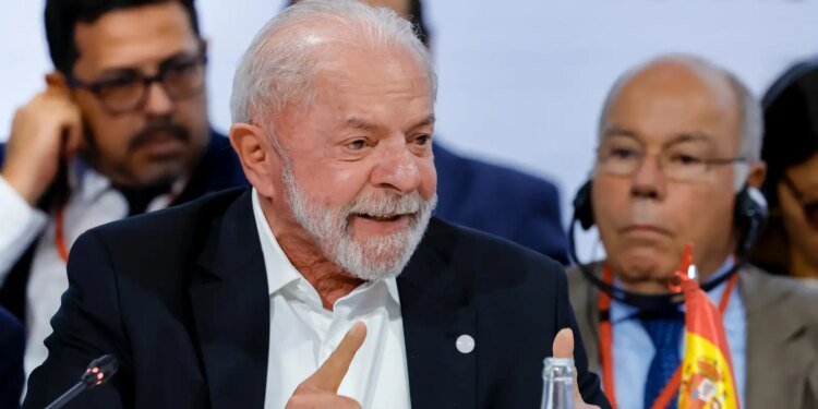 Lula Defende Fim da Jornada 6×1 e Redução de Horas em Fórum Internacional: ‘Ganhos Não Podem Valer Só Para Ricos’