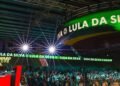 Lula Discursa em Barcelona, Convocando Progressistas à Coerência e Criticando Neoliberalismo