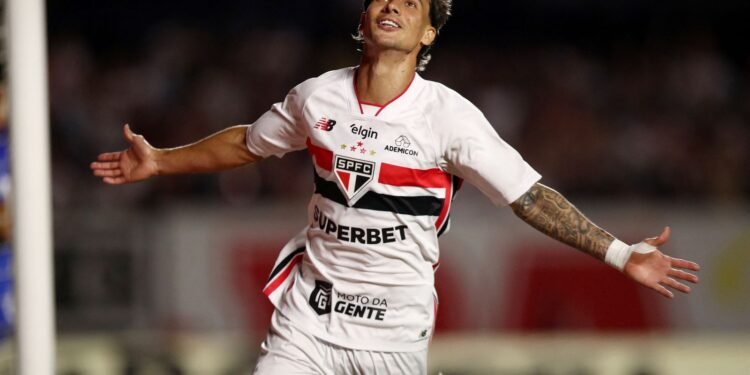 Brasileirão: São Paulo Goleia Cruzeiro por 4 a 1 com Hat-Trick de Ferreira