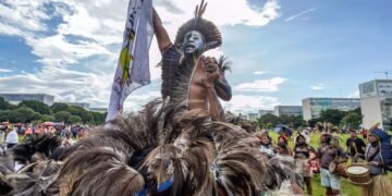 Acampamento Terra Livre Conclui com Cobranças por Aceleração de Demarcações e Alertas Legislativos