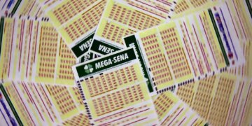 Mega-Sena: Sorteio de R$ 15 Milhões Acumulados Nesta Terça-feira Mega-Sena: Sorteio de R$ 15 Milhões Acumulados Nesta Terça-feira