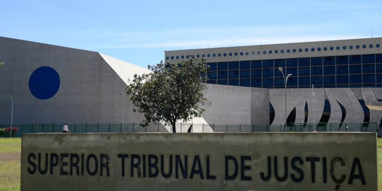 STJ Rejeita Relatório de Inteligência Artificial como Prova em Ação Penal e Estabelece Precedente