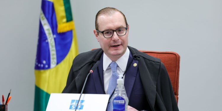 STF assume julgamento de caso de venda de sentenças no STJ por decisão de Zanin STF assume julgamento de caso de venda de sentenças no STJ por decisão de Zanin