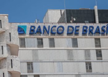 BRB Flexibiliza Regras de Capital e Enfrenta Crise Institucional