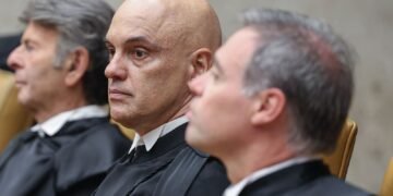 STF: Moraes Suspende Aplicação da Lei da Dosimetria em Casos de 8 de Janeiro