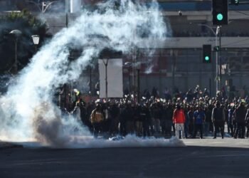 Bolívia Revoga Lei 1341 e Amplia Poderes Presidenciais em Meio a Protestos Bolívia Revoga Lei 1341 e Amplia Poderes Presidenciais em Meio a Protestos