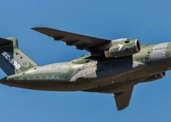 Embraer Assina Contrato Bilionário para Venda de Aeronaves C-390 Millennium aos Emirados Árabes Unidos