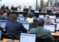 Câmara Adia Análise de PEC sobre Redução da Maioridade Penal