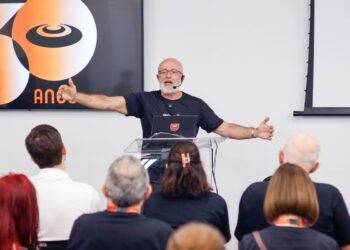 Silvio Meira: A Imperativa Adaptação Humana para Convivência com a Inteligência Artificial