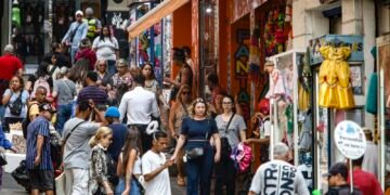FecomercioSP Projeta Crescimento de 3% nas Vendas do Dia das Mães em São Paulo