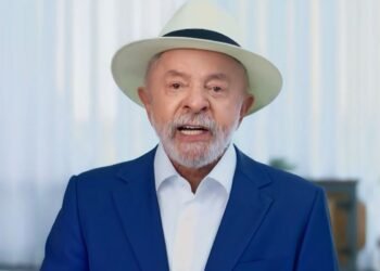 Lula Classifica Ligação entre Flávio Bolsonaro e Banqueiro Vorcaro como ‘Caso de Polícia’