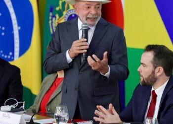 Governo Lula Lança Novo Desenrola Brasil para Renegociação de Dívidas de Até Cinco Salários Mínimos