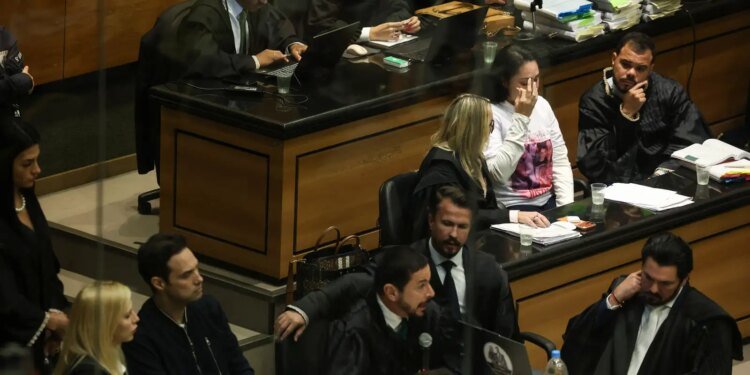 Julgamento do Caso Henry Borel Atinge o Sétimo Dia com Testemunhos Cruciais Julgamento do Caso Henry Borel Atinge o Sétimo Dia com Testemunhos Cruciais
