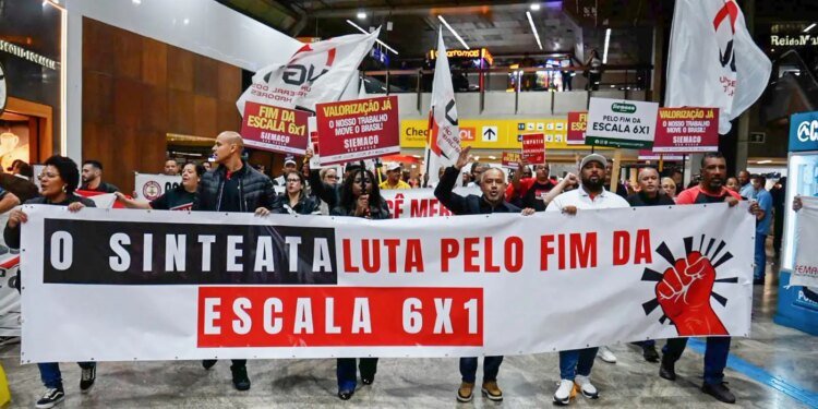 Manifestação em Guarulhos Clama pelo Fim da Escala 6×1