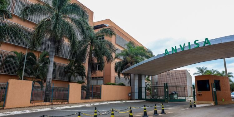 Anvisa Determina Recolhimento de Lotes de Antibióticos e Outros Medicamentos por Desvio de Qualidade