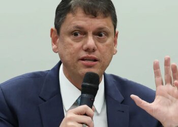 TCE-SP Aprova Contas de 2025 do Governo Tarcísio com Ressalvas