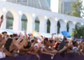 Parada LGBTQIA+ no Rio de Janeiro: Chamado por Representação Legislativa e Direitos Dignos