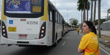 Audiência de Conciliação na Justiça do Trabalho Busca Solução para Greve de Rodoviários no Rio