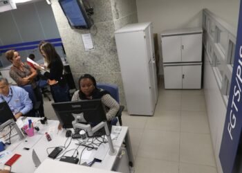 Abono Salarial PIS/Pasep 2026: Nascidos em Julho e Agosto Recebem Benefício a Partir de Hoje