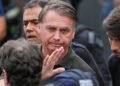 PCDF Solicita ao STF Depoimento de Bolsonaro sobre Arma Apreendida com Segurança