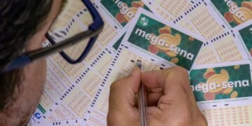Brasília: Aposta Online Acerta Seis Dezenas e Conquista R$ 30,4 Milhões na Mega-Sena