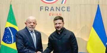 Lula e Zelensky Dialogam sobre Solução Diplomática para o Conflito na Ucrânia Lula e Zelensky Dialogam sobre Solução Diplomática para o Conflito na Ucrânia