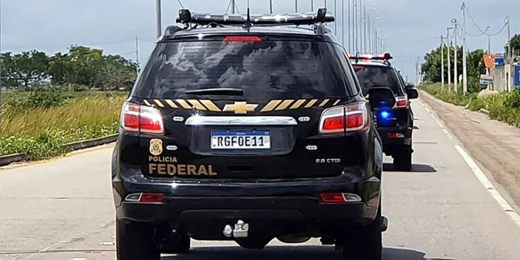 Operação Stratus da PF Desmantela Rede de Tráfico Internacional e Lavagem de Dinheiro em SP Operação Stratus da PF Desmantela Rede de Tráfico Internacional e Lavagem de Dinheiro em SP