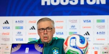 Ancelotti mantém mistério sobre escalação do Brasil para as oitavas da Copa contra o Japão