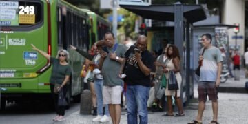 Lula Sanciona Marco Legal do Transporte Público com Vetos Essenciais Lula Sanciona Marco Legal do Transporte Público com Vetos Essenciais