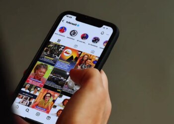 A Influência Profunda das Redes Sociais na Política Jovem Brasileira
