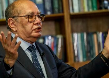 STF pode invalidar medidas do Congresso que aumentam gastos, alerta Gilmar Mendes STF pode invalidar medidas do Congresso que aumentam gastos, alerta Gilmar Mendes