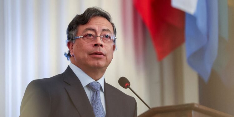 Colômbia: Presidente Petro Questiona Resultados Preliminares de Eleições