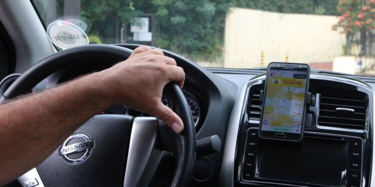 CMN Veta Cobrança de Taxa de Cadastro em Crédito para Motoristas de Aplicativo