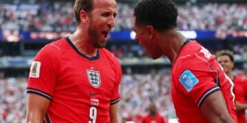 Inglaterra Garante Liderança do Grupo L na Copa do Mundo e Avança com Destaque