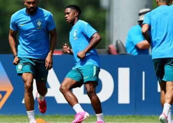 Brasil Finaliza Preparação para Estreia na Copa do Mundo sem Neymar