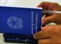 Brasil cria 145 mil empregos formais em junho; política de juros preocupa