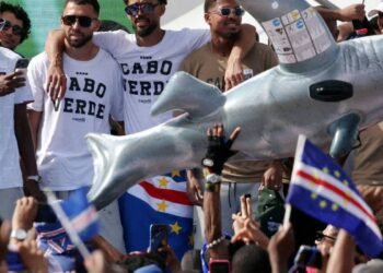 Cabo Verde na Copa: Caminhos da Reportagem Explora Conexões e o Legado dos ‘Tubarões Azuis’