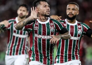 Brasileirão: Tumulto no Maracanã e ‘Freguesia’ Gaúcha Agitam a 19ª Rodada Brasileirão: Tumulto no Maracanã e ‘Freguesia’ Gaúcha Agitam a 19ª Rodada