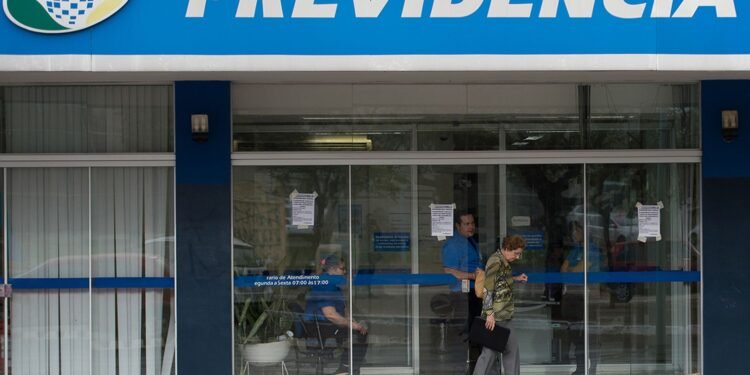 Governo Libera R$ 547 Milhões para Reembolso de Descontos Indevidos a Beneficiários do INSS Governo Libera R$ 547 Milhões para Reembolso de Descontos Indevidos a Beneficiários do INSS