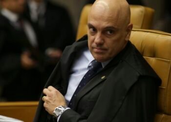 STF: Ministro Alexandre de Moraes Dá 48h para Tribunais Explicarem Pagamentos Acima do Teto a Magistrados