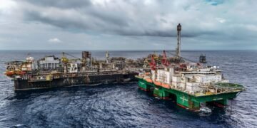 Brasil Estende Imposto de 12% sobre Exportação de Petróleo por 60 Dias