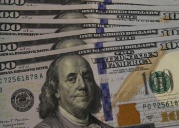 Dólar Recua para R$ 5,08 e Bolsa Cede pela Quarta Vez Consecutiva em Meio a Tensões Geopolíticas Dólar Recua para R$ 5,08 e Bolsa Cede pela Quarta Vez Consecutiva em Meio a Tensões Geopolíticas