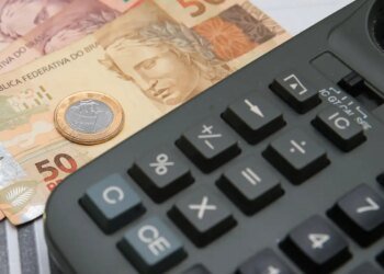 Boletim Focus: Mercado Reduz Expectativa de Inflação e Detalha Projeções Econômicas Boletim Focus: Mercado Reduz Expectativa de Inflação e Detalha Projeções Econômicas