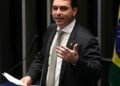PGR Solicita Oitiva de Flávio Bolsonaro em Inquérito por Calúnia Contra Lula