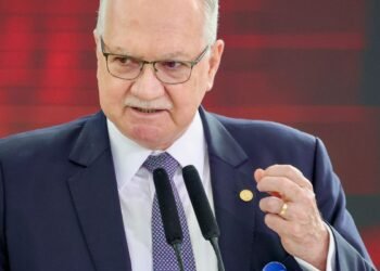 STF Reage: Fachin Repudia Ataques de Milei a Ministro Moraes e Reforça Autonomia Judicial